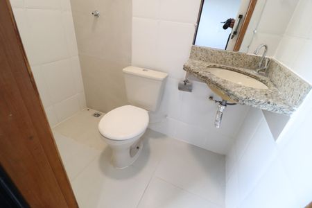 Casa para alugar com 115m², 2 quartos e 2 vagasBanheiro do Quarto 2