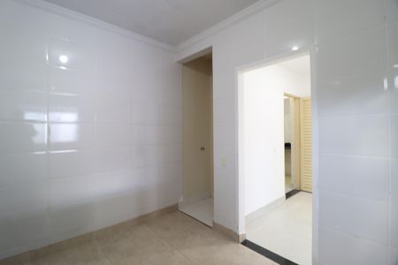Casa para alugar com 115m², 2 quartos e 2 vagasCozinha