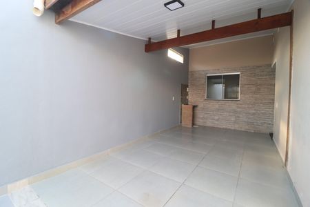 Casa para alugar com 115m², 2 quartos e 2 vagasVaranda da Sala