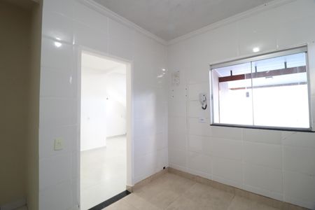 Casa para alugar com 115m², 2 quartos e 2 vagasCozinha