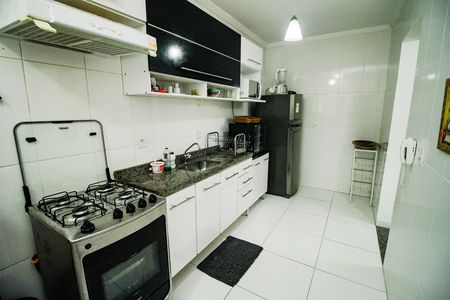 Apartamento para alugar com 2 quartos, 86m² em Vila Tupi, Praia Grande
