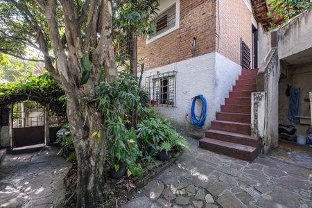 Casa à venda com 187m², 1 quarto e 3 vagasQuintal