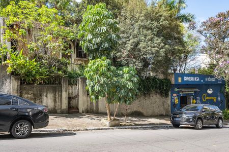 Casa à venda com 187m², 1 quarto e 3 vagasFachada