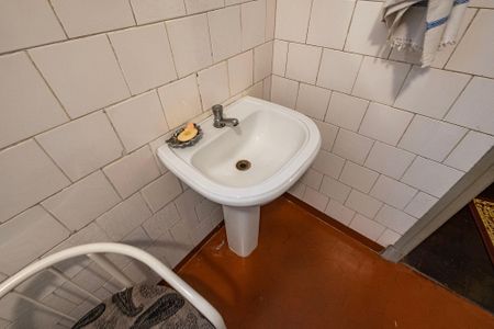 Banheiro de casa à venda com 1 quarto, 187m² em Sumaré, São Paulo