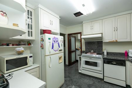 Casa de condomínio à venda com 415m², 4 quartos e 4 vagasCOZINHA
