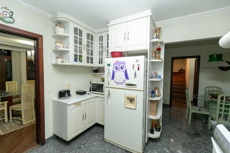 Casa de condomínio à venda com 415m², 4 quartos e 4 vagasCOZINHA