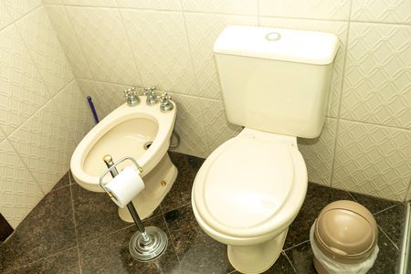 Casa de condomínio à venda com 415m², 4 quartos e 4 vagasBANHEIRO SUITE