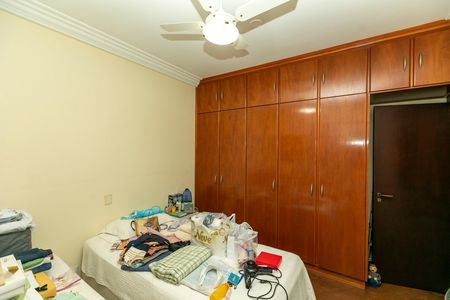 Casa de condomínio à venda com 415m², 4 quartos e 4 vagasQUARTO 2