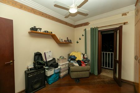 Casa de condomínio à venda com 415m², 4 quartos e 4 vagasQUARTO 3 SUITE