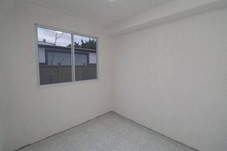 Quarto 2 de apartamento para alugar com 2 quartos, 33m² em Parque Novo Mundo, São Paulo