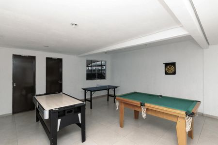 Apartamento para alugar com 50m², 2 quartos e 1 vaga Apartamento para alugar com 50m², 2 quartos e 1 vagaSala de Jogos