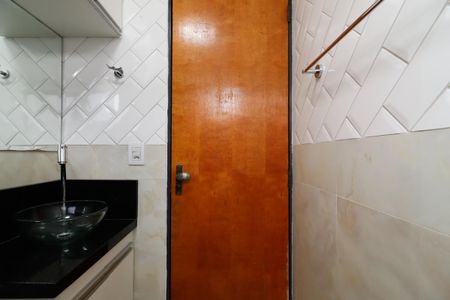 Apartamento para alugar com 50m², 2 quartos e 1 vaga Apartamento para alugar com 50m², 2 quartos e 1 vagaBanheiro