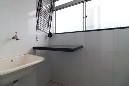 Apartamento para alugar com 50m², 2 quartos e 1 vaga Apartamento para alugar com 50m², 2 quartos e 1 vagaCozinha e Área de Serviço