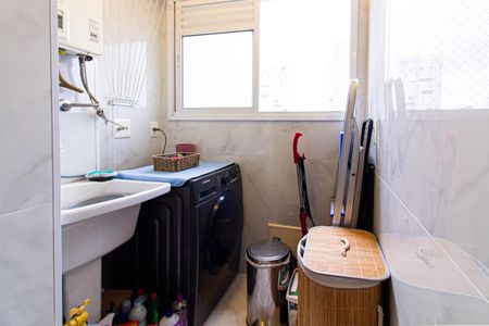 Apartamento à venda com 57m², 2 quartos e 1 vaga Apartamento à venda com 57m², 2 quartos e 1 vagaÁrea de Serviço