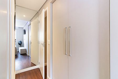 Apartamento à venda com 57m², 2 quartos e 1 vaga Apartamento à venda com 57m², 2 quartos e 1 vagaSuíte