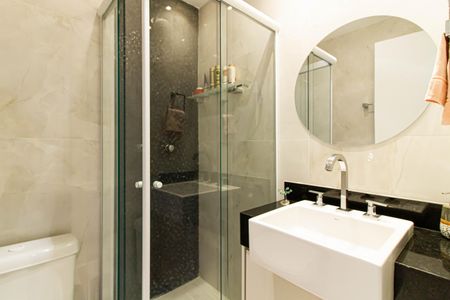 Apartamento à venda com 57m², 2 quartos e 1 vaga Apartamento à venda com 57m², 2 quartos e 1 vagaBanheiro da Suíte