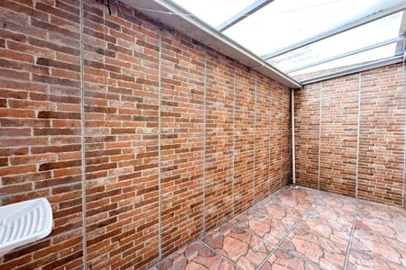 Casa de condomínio para alugar com 65m², 2 quartos e sem vagaÁrea de Serviço