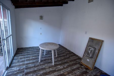 Casa para alugar com 125m², 2 quartos e 1 vaga Casa para alugar com 125m², 2 quartos e 1 vagaSala de festas