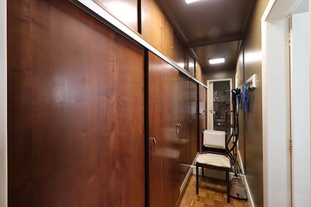 Apartamento para alugar com 175m², 4 quartos e 2 vagasCloset da suíte