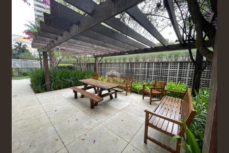 Apartamento à venda com 80m², 2 quartos e 1 vagaÁrea de convivência