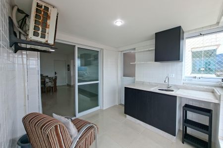 Varanda da sala  de apartamento para alugar com 1 quarto, 59m² em Balneario Flórida, Praia Grande