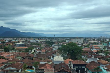Vista da rua  de apartamento para alugar com 1 quarto, 59m² em Balneario Flórida, Praia Grande