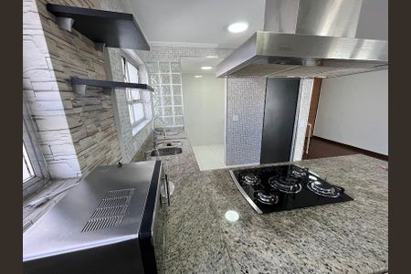 Apartamento para alugar com 85m², 2 quartos e 2 vagas Apartamento para alugar com 85m², 2 quartos e 2 vagasCozinha