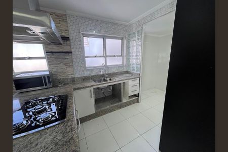 Apartamento para alugar com 85m², 2 quartos e 2 vagas Apartamento para alugar com 85m², 2 quartos e 2 vagasCozinha