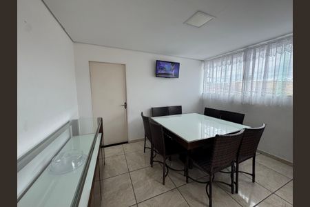 Casa para alugar com 250m², 6 quartos e 2 vagasCozinha