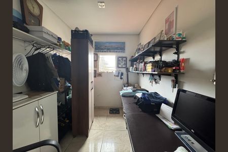 Casa para alugar com 250m², 6 quartos e 2 vagasQuarto 4