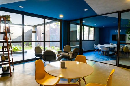 Apartamento para alugar com 29m², 1 quarto e sem vagaÁrea comum - Sala de Reunião