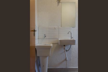 Banheiro de kitnet/studio para alugar com 1 quarto, 16m² em Assunção, São Bernardo do Campo