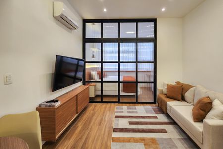 Studio à venda com 32m², 1 quarto e sem vagaSala