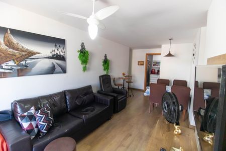 Apartamento à venda com 90m², 3 quartos e 1 vagaSala