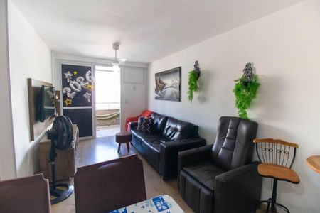 Apartamento à venda com 90m², 3 quartos e 1 vagaSala