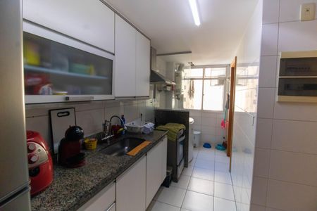 Apartamento à venda com 90m², 3 quartos e 1 vagaCozinha e Área de Serviço