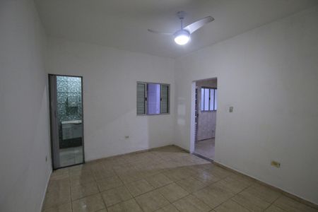 Casa à venda com 204m², 4 quartos e 1 vagaSuíte 2