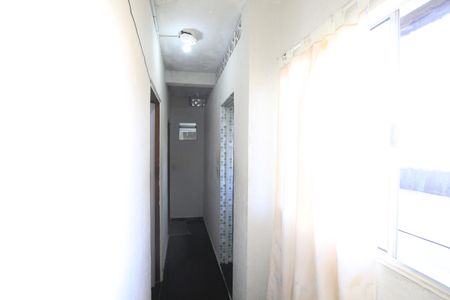 Casa à venda com 204m², 4 quartos e 1 vagaCorredor
