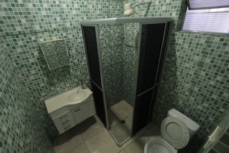 Casa à venda com 204m², 4 quartos e 1 vagaBanheiro da Suíte 2