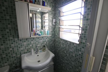Casa à venda com 204m², 4 quartos e 1 vagaBanheiro 1