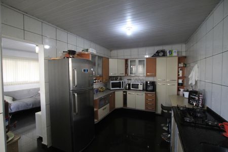 Casa à venda com 204m², 4 quartos e 1 vagaCozinha