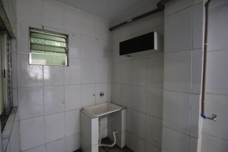 Casa à venda com 204m², 4 quartos e 1 vagaÁrea de Serviço