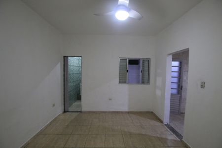 Casa à venda com 204m², 4 quartos e 1 vagaSuíte 2