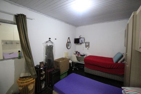 Casa à venda com 204m², 4 quartos e 1 vagaSuíte 1