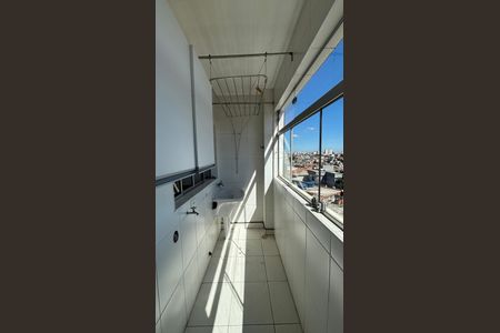 Apartamento para alugar com 75m², 3 quartos e 1 vagaÁrea de Serviço
