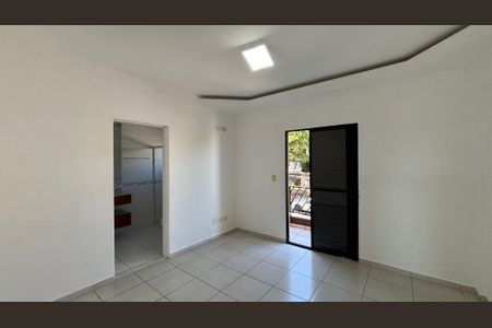 Apartamento para alugar com 75m², 3 quartos e 1 vagaSuite