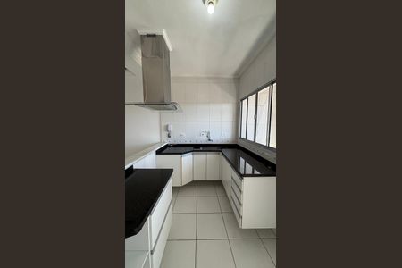Apartamento para alugar com 75m², 3 quartos e 1 vagaCozinha