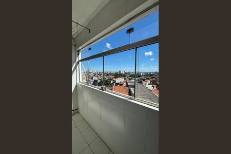 Apartamento para alugar com 75m², 3 quartos e 1 vagaÁrea de Serviço