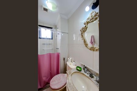 Apartamento à venda com 98m², 3 quartos e 2 vagas Apartamento à venda com 98m², 3 quartos e 2 vagasBanheiro da Suíte