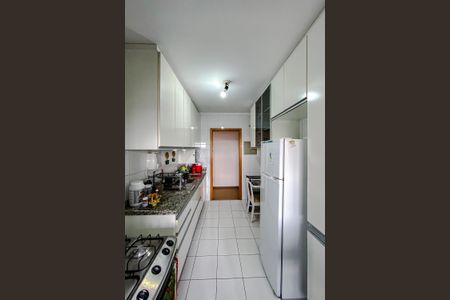 Apartamento à venda com 98m², 3 quartos e 2 vagas Apartamento à venda com 98m², 3 quartos e 2 vagasCozinha
